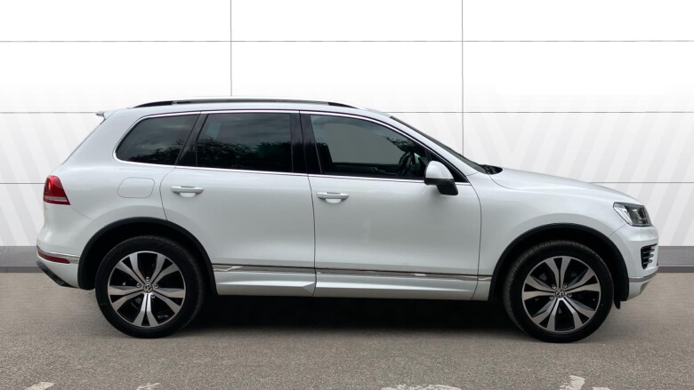 Volkswagen Touareg 3.0 V6 TDI BlueMotion Tech 262 R-Line 5dr Tip Auto Diesel Estate